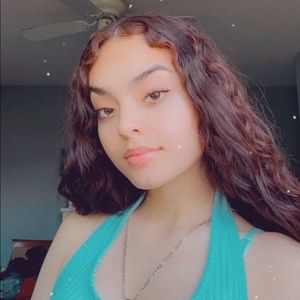 Meet your Posher, Alexsandra